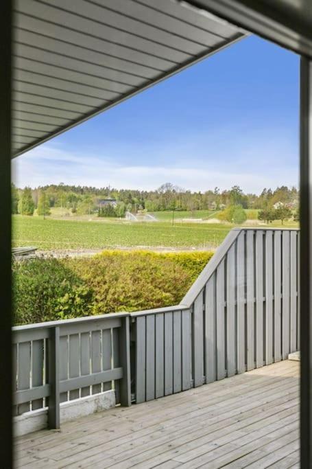 Villa Hyggelig Enebolig Pa Notteroy, Rett Ved Golfbane Exterior foto